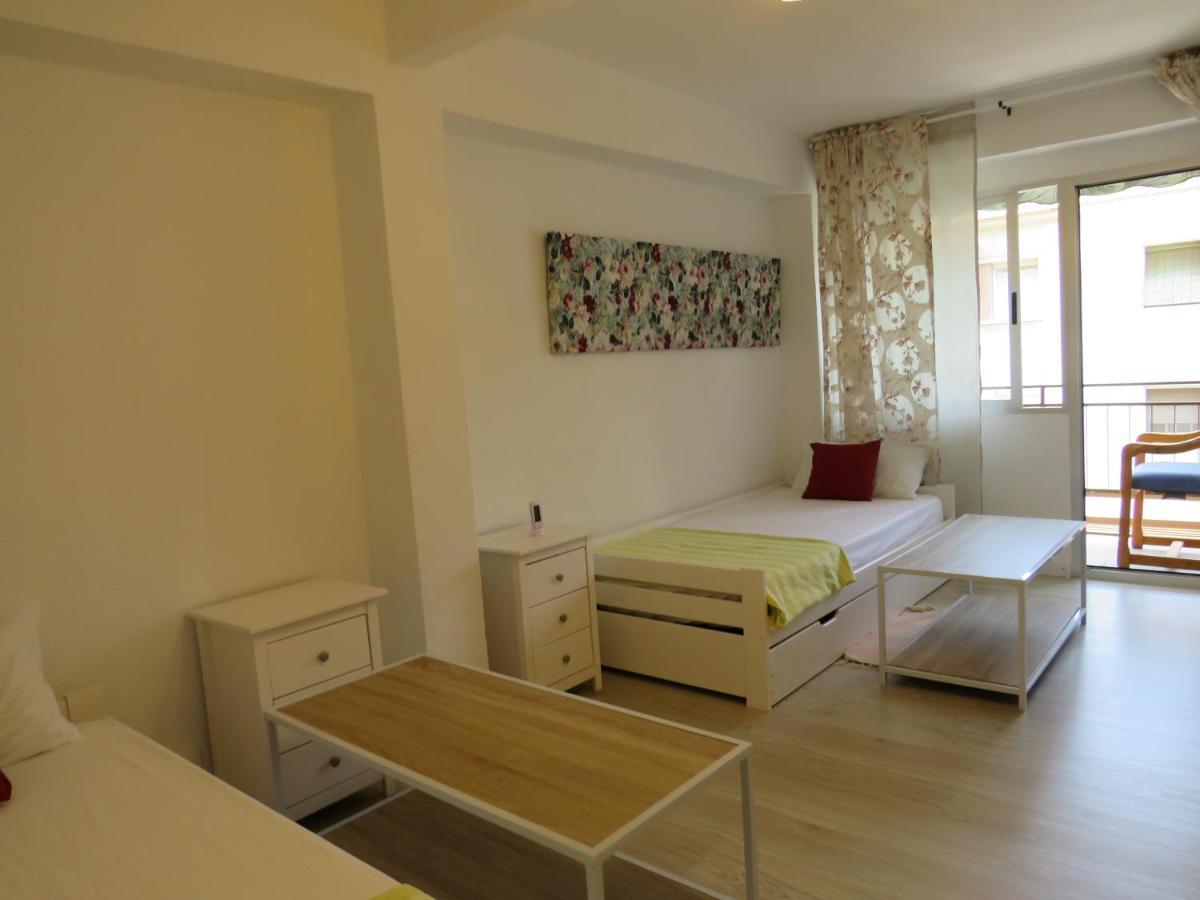 Domange I Apartment Alicante Eksteriør bilde